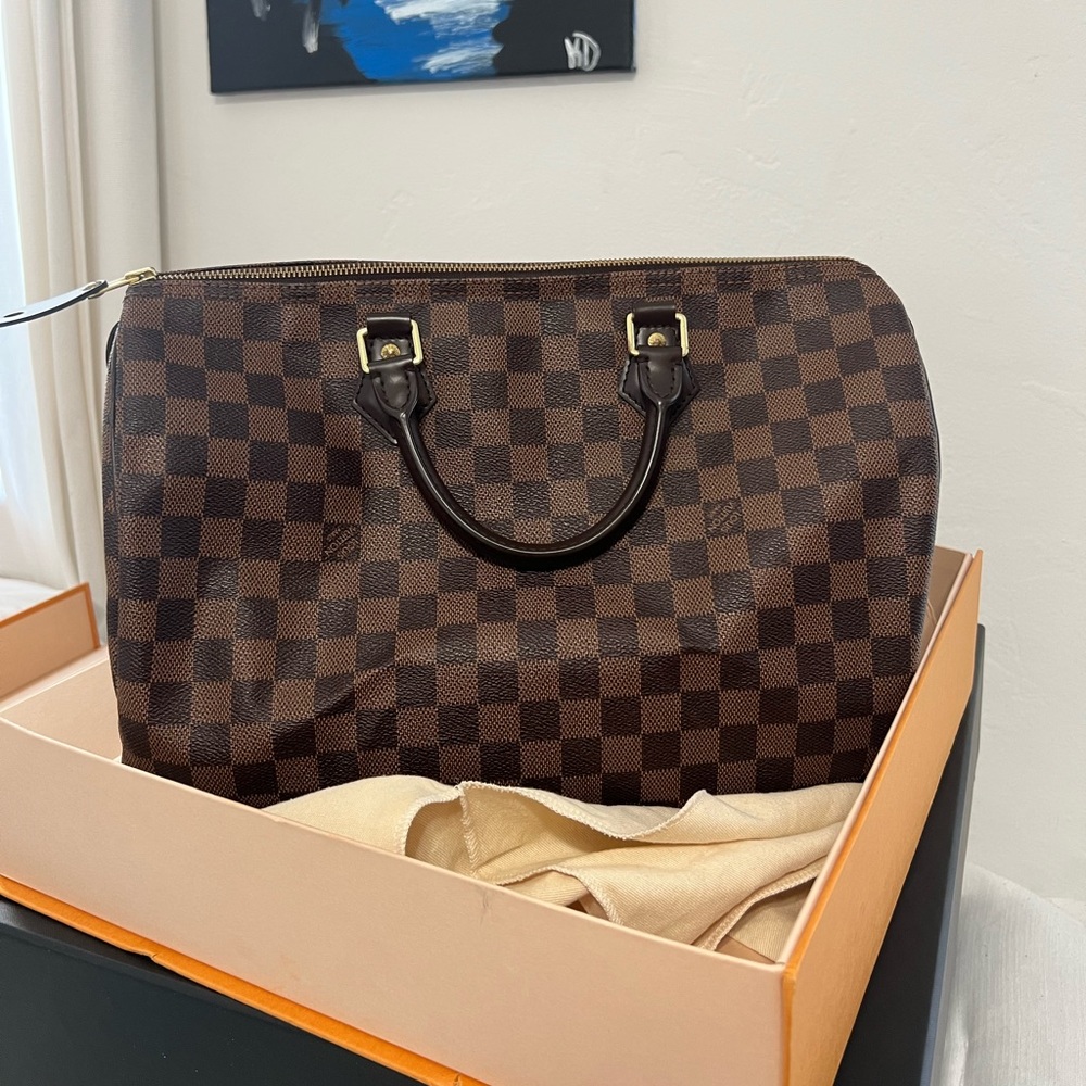 Authentic Louis Vuitton Damier Ebene Speedy 35